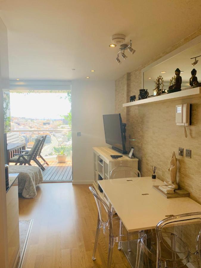 Luxe Studio Seconds From The Marina And City Centre Apartment Gibraltar Exterior photo
